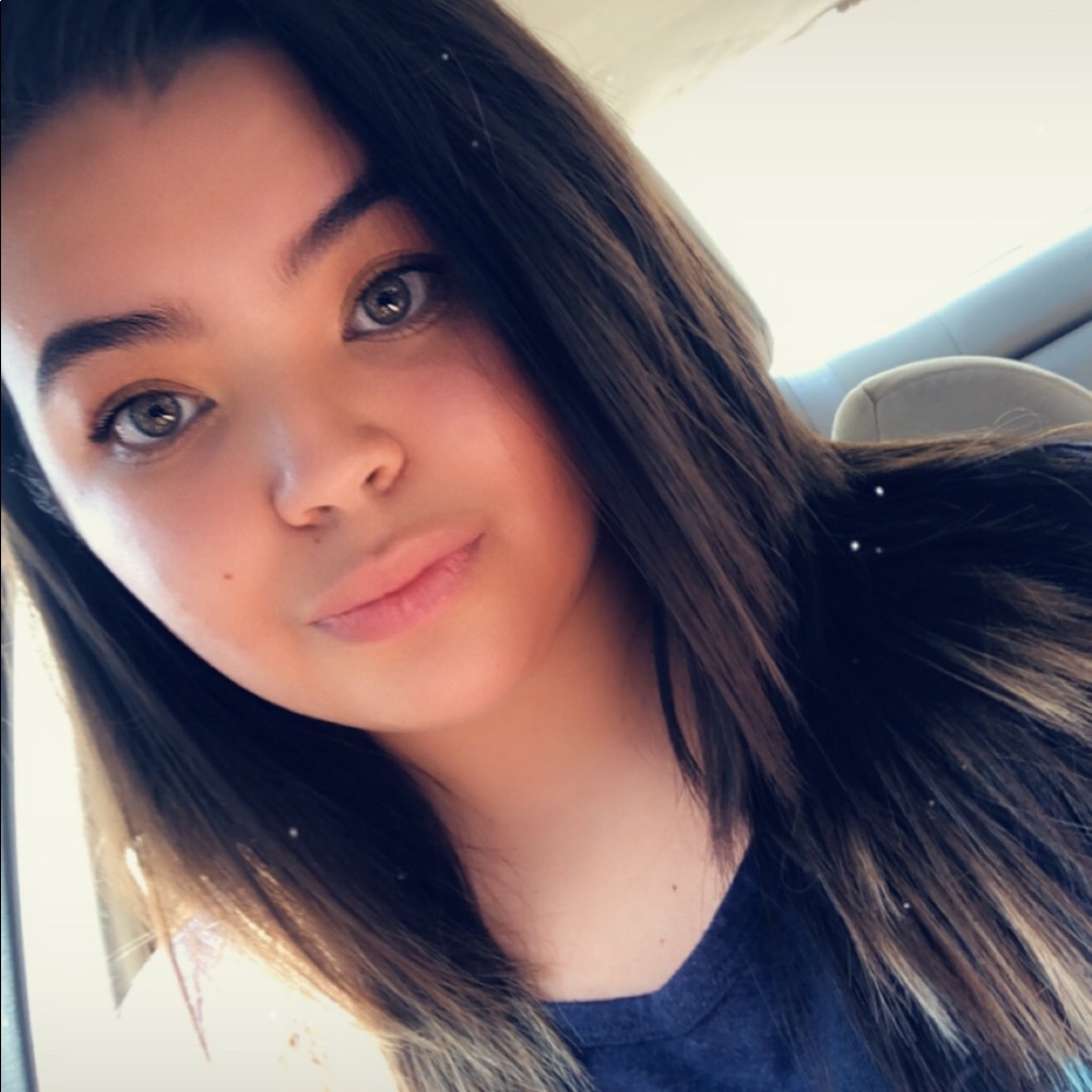 Meet your Posher, Darina